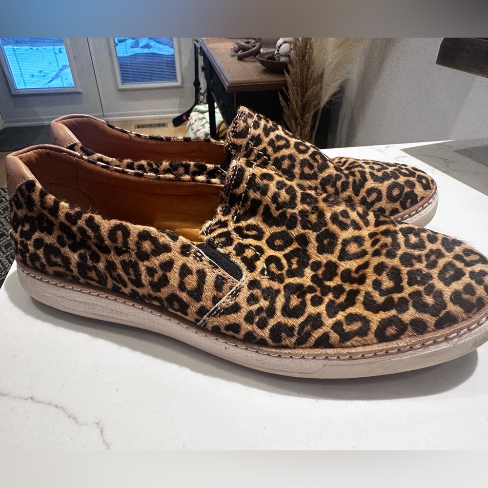 Sperry Size 8.5 Slide on Shoes Leopard